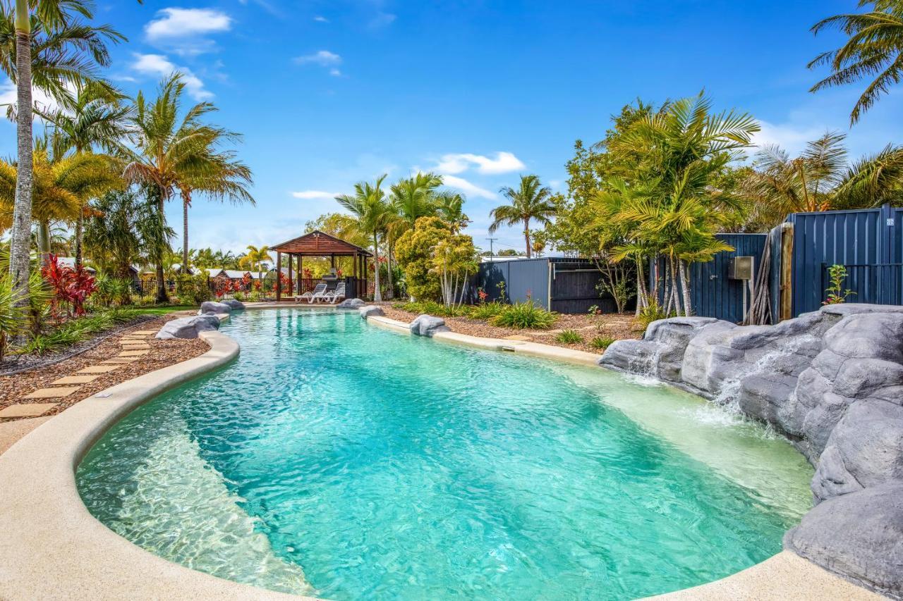 Tin Can Bay Marina Villas Exteriör bild